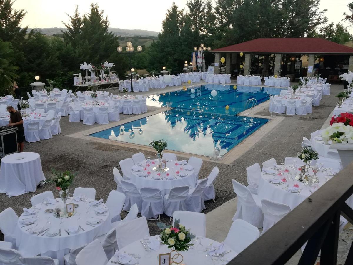 Hotel Αchillion Grevena Exteriör bild