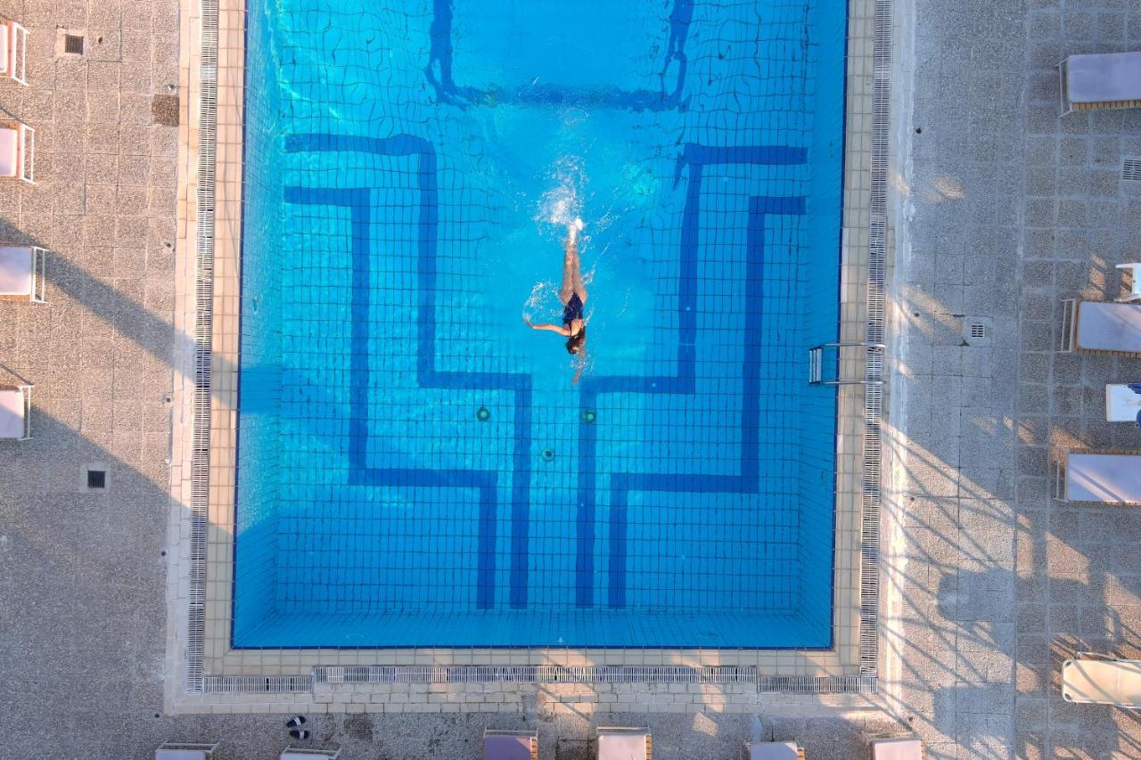 Hotel Αchillion Grevena Exteriör bild