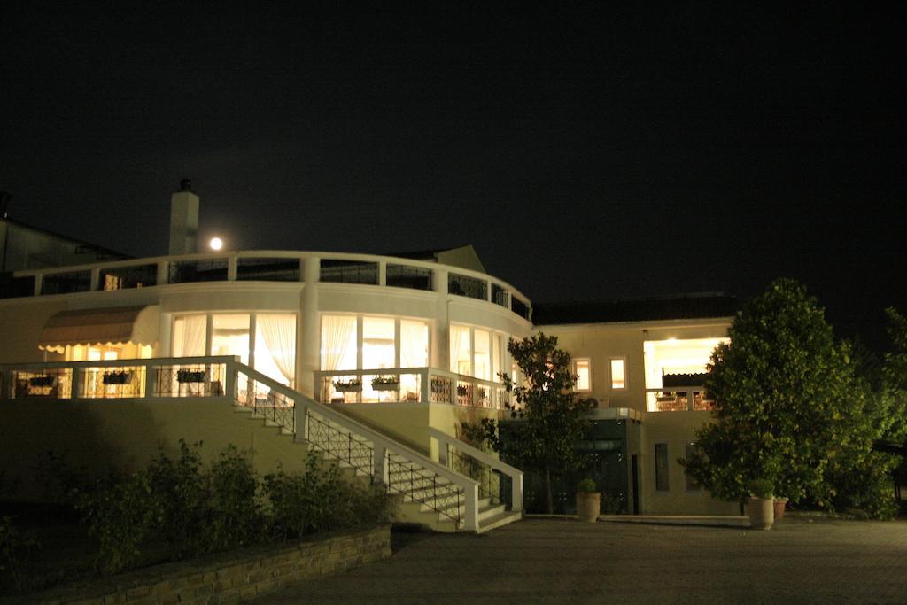Hotel Αchillion Grevena Exteriör bild